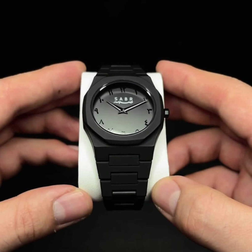 Relógio Masculino SABR Arábia — Essência Black